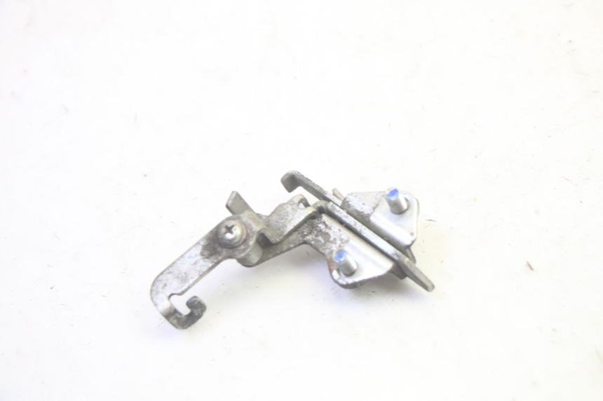 photo de FECHADURA DO BANCO YAMAHA FJR ABS 1300 (2006 - 2012) - Outro ângulo de visão