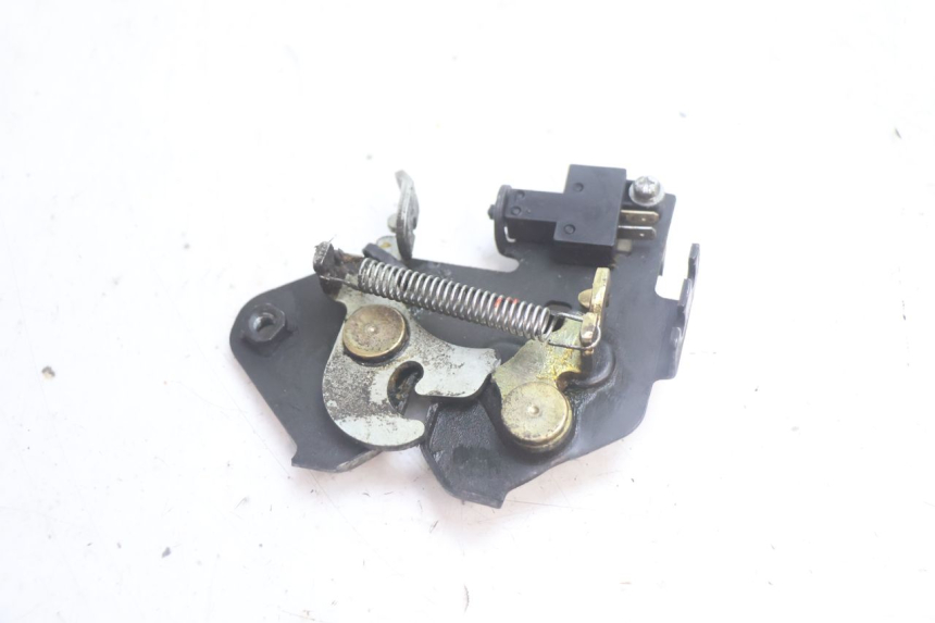photo de FECHADURA DO ASSENTO HONDA FJS SILVER WING SILVERWING 400 (2005 - 2008) - Vista principal