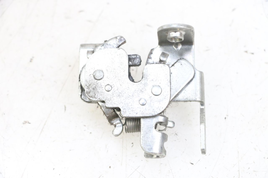 photo de FECHO DO BANCO MBK FLIPPER 115 (2013 - 2017) - Outro ângulo de visão
