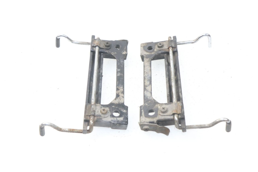photo de FECHADURA DO BANCO KAWASAKI GPZ S 500 (1994 - 2005) - Detalhe da peça
