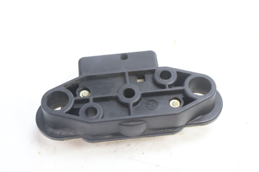 photo de FECHADURA DO BANCO SUZUKI GSX F GSXF 750 (1988 - 1998) - Outro ângulo de visão