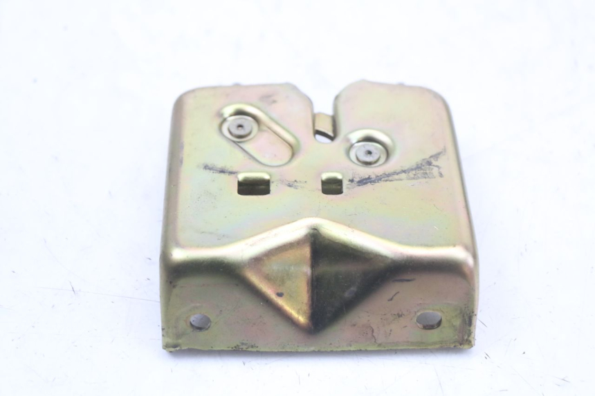 photo de FECHO DO BANCO HONDA NES AROBASE 125 (2000 - 2003) - Outro ângulo de visão