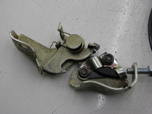 photo de FECHADURA DO BANCO JM MOTOR S-MAX 125 (2010 - 2014) - Detalhe da peça