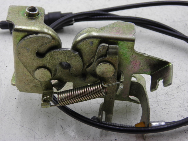 photo de FECHADURA DO BANCO JM MOTOR S-MAX 125 (2010 - 2014) - Ampliação técnica