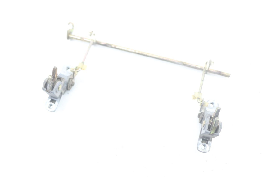 photo de FECHO DO BANCO KAWASAKI GTR 1000 (1994 - 2004) - Ampliação técnica
