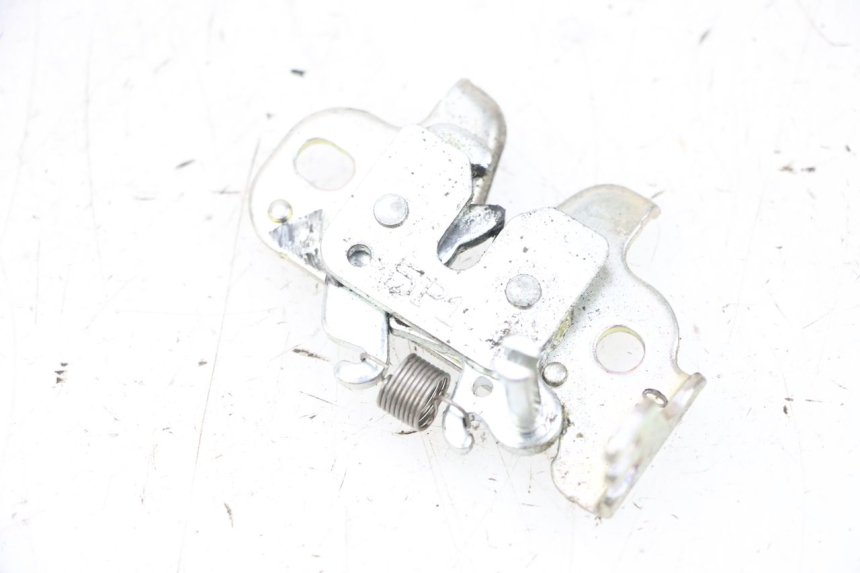 photo de FECHADURA DO BANCO YAMAHA NEO'S CORE 1 (2022 - 2026) - Outro ângulo de visão