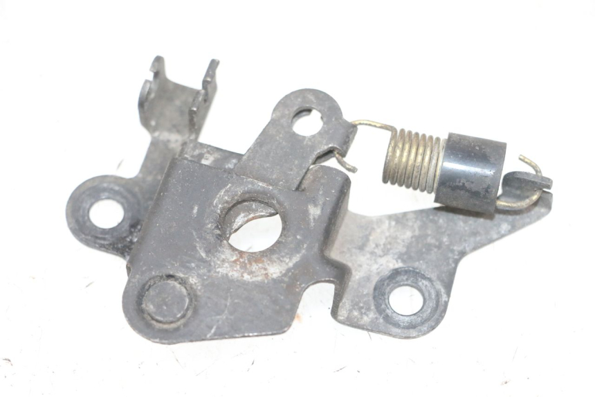 photo de FECHADURA DO BANCO HONDA NSR R 125 (1994 - 2003) - Ampliação técnica