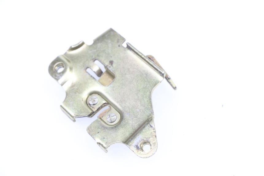 photo de FECHO DO BANCO SYM ORBIT 2 TS 2T 50 (2011 - 2016) - Detalhe da peça