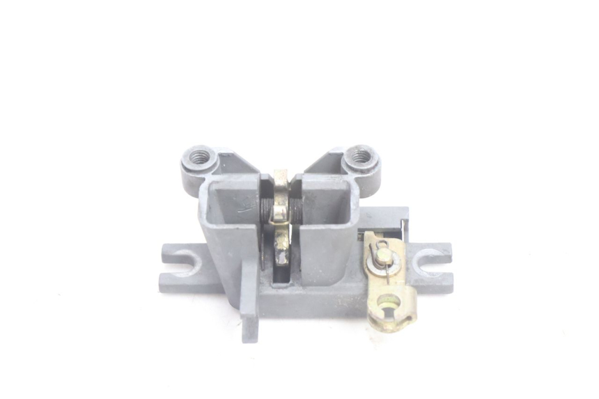 photo de FECHO DO BANCO SYM ORBIT III 3 4T 50 (2021 - 2025) - Detalhe da peça