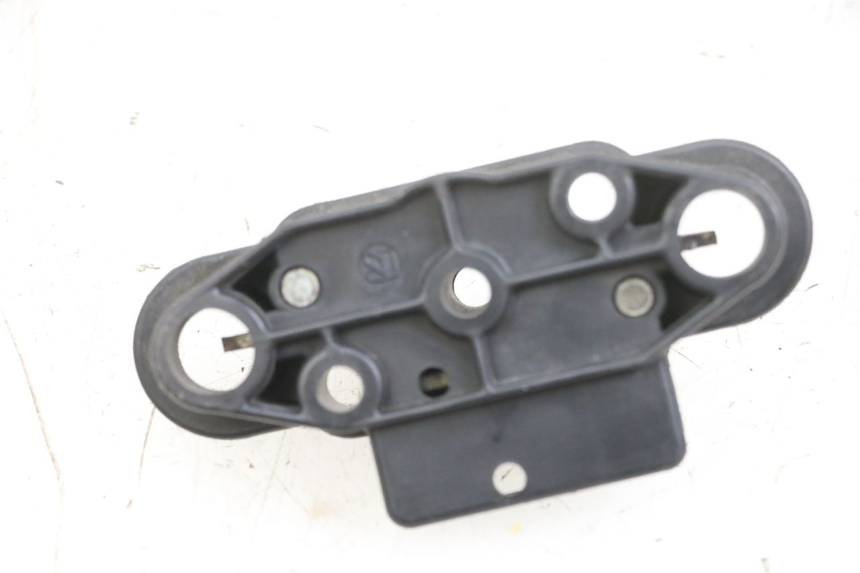photo de FECHADURA DO BANCO BMW R RT ABS 1200 (2010 - 2014) - Zoom do estado de desgaste