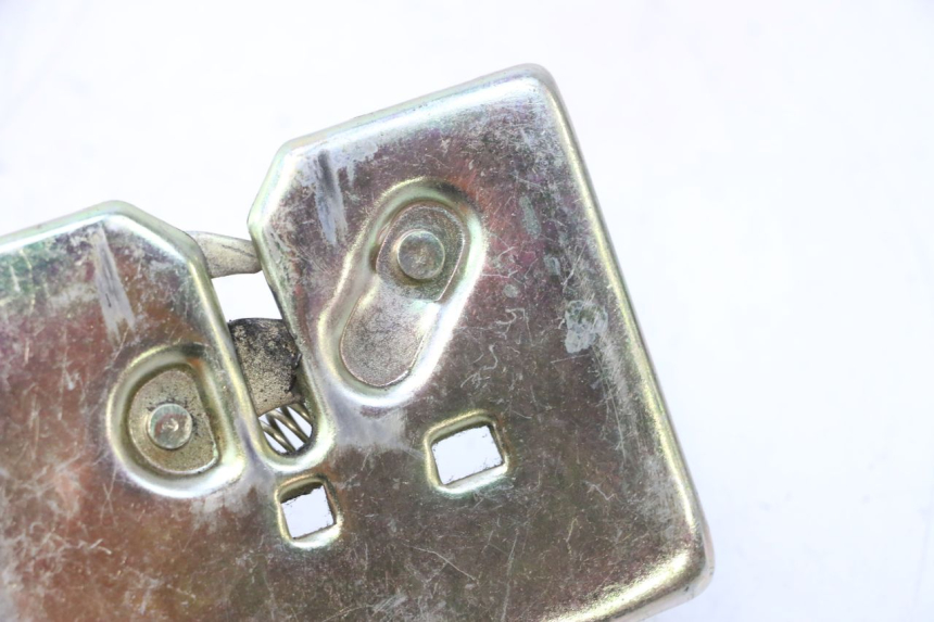 photo de FECHADURA DO ASSENTO ORCAL RAPTOR 50 (2015 - 2021) - Detalhe da peça