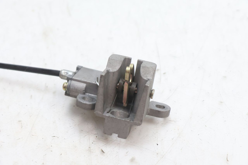 photo de FECHO DO BANCO TNT MOTOR ROMA 10' 4T 50 (2007 - 2018) - Detalhe da peça