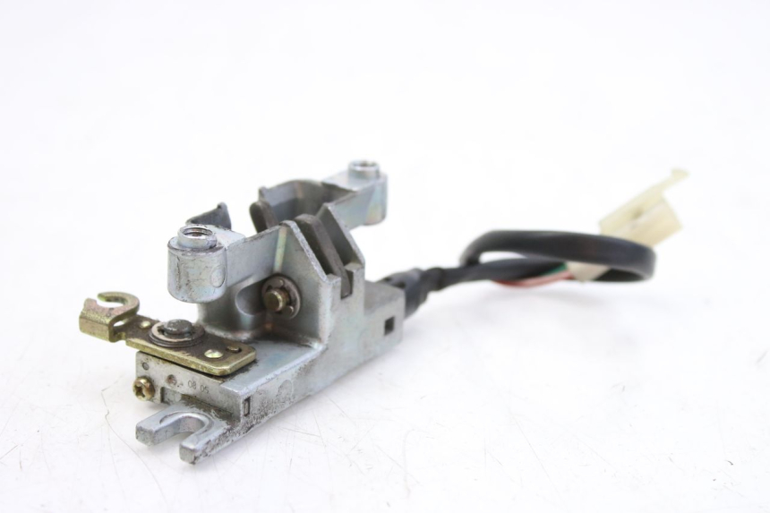 photo de FECHADURA DO BANCO KYMCO SENTO 100 (2008 - 2013) - Outro ângulo de visão
