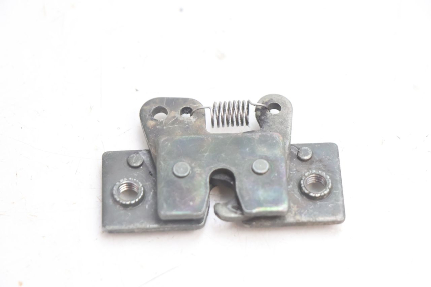 photo de FECHO DO BANCO PEUGEOT SPEEDFIGHT LC 50 (1996 - 2002) - Vista principal
