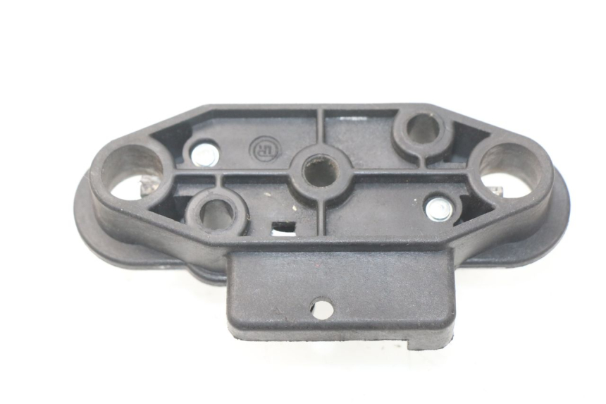 photo de FECHADURA DO BANCO SUZUKI SV S ABS 650 (2003 - 2009) - Zoom do estado de desgaste