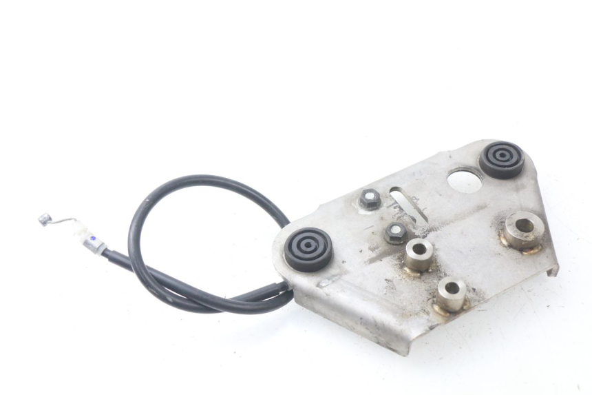 photo de FECHADURA DO BANCO YAMAHA TDM ABS 900 (2002 - 2014) - Detalhe da peça