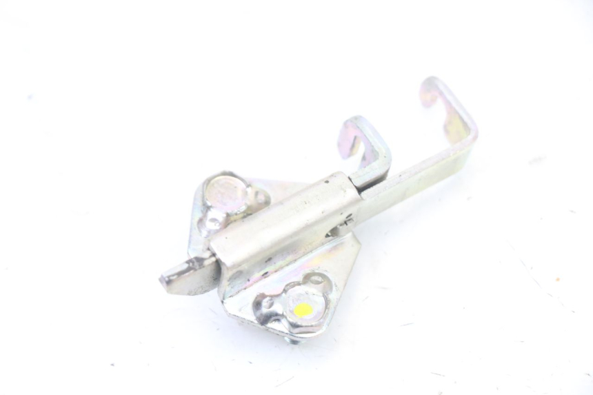 photo de FECHADURA DO BANCO YAMAHA TRACER 7 700 (2020 - 2024) - Detalhe da peça