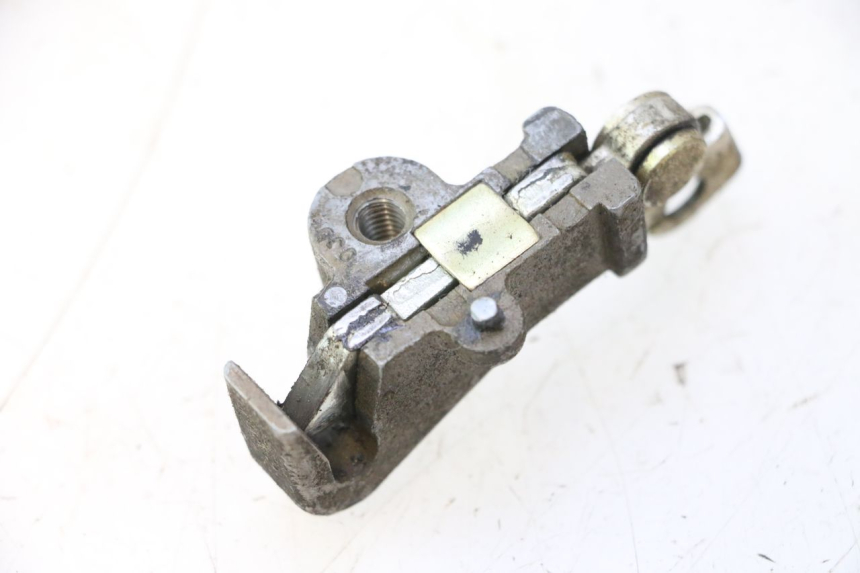 photo de FECHADURA DO ASSENTO HONDA VFR FI RC46 800 (1998 - 2001) - Vista principal