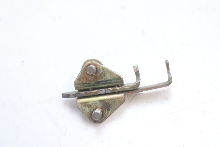 photo de FECHADURA DO ASSENTO YAMAHA YZF R GENESIS 750 (1993 - 1998) - Zoom do estado de desgaste