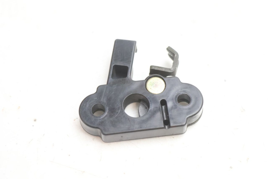 photo de FECHO DO BANCO KAWASAKI ZX-6R ZX6R 600 (2000 - 2002) - Detalhe da peça