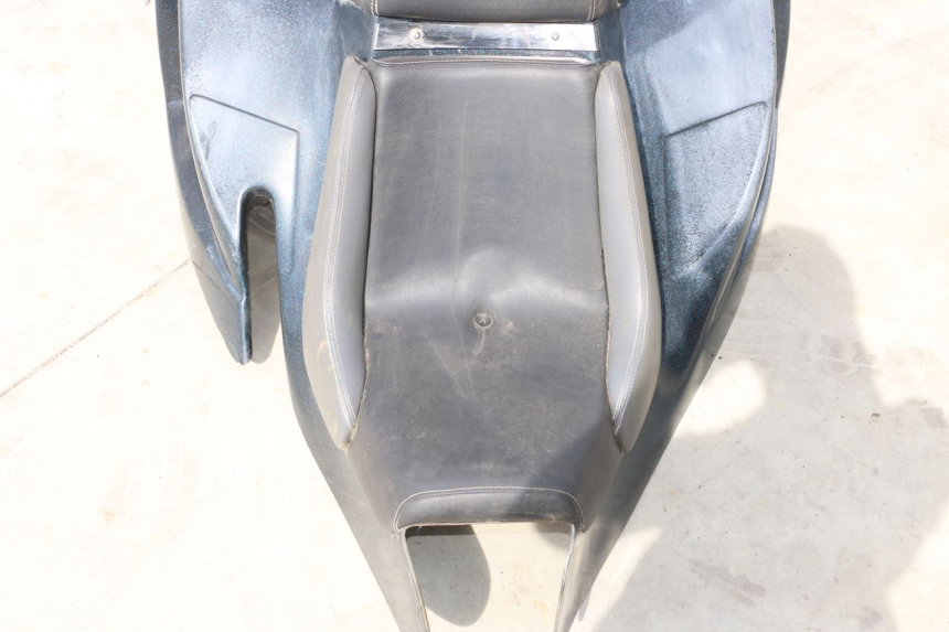 photo de ASSENTO E CARENAGEM TRASEIRA BOOM TRIKE FUN 500 (2004 - 2010) - Vista de perto