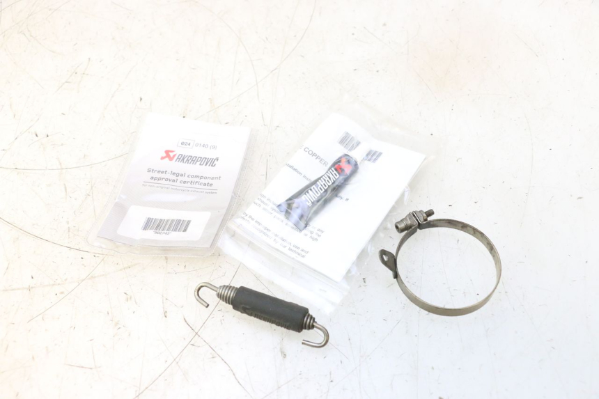 photo de SILENCIADOR YAMAHA FZ8 800 (2010 - 2016) - Detalhe da peça