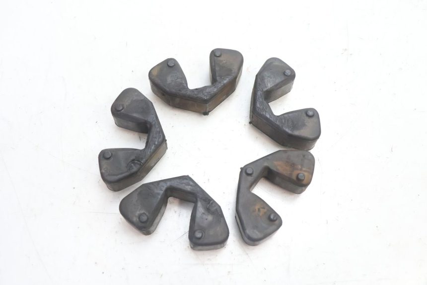 photo de BUCHA DA COROA SUZUKI GSR 600 (2005 - 2012) - Vista principal