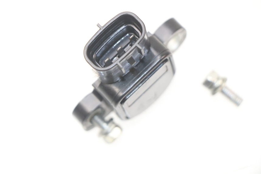 photo de SONDA DE INJEÇÃO YAMAHA FZ8 800 (2010 - 2016) - Zoom do estado de desgaste