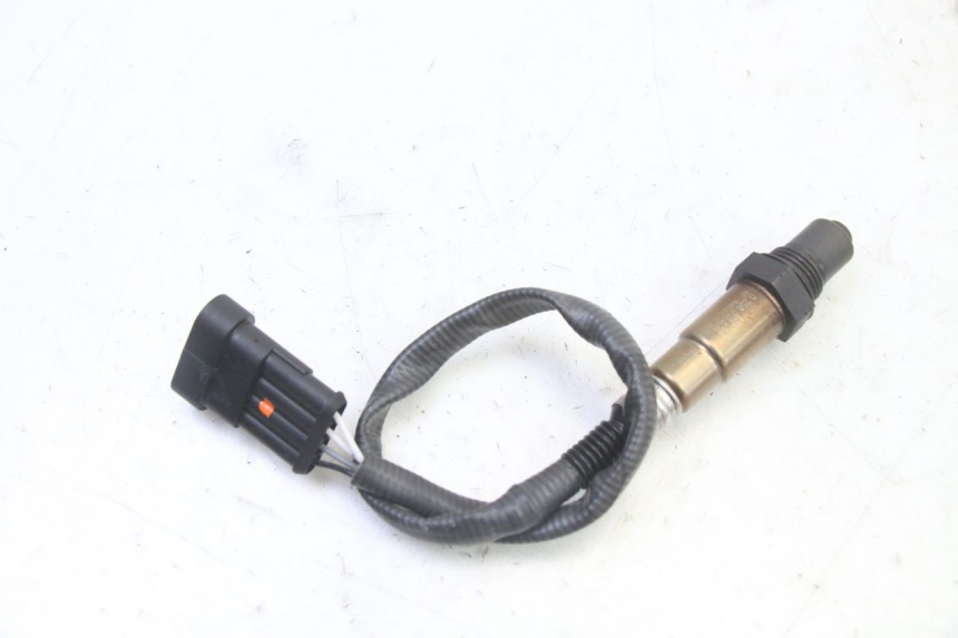 photo de SONDA LAMBDA BMW G310 R 310 (2016 - 2020) - Outro ângulo de visão