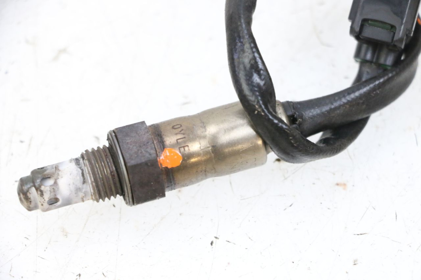 photo de SONDA LAMBDA PIAGGIO MP3 HPE 300 (2019 - 2026) - Zoom do estado de desgaste