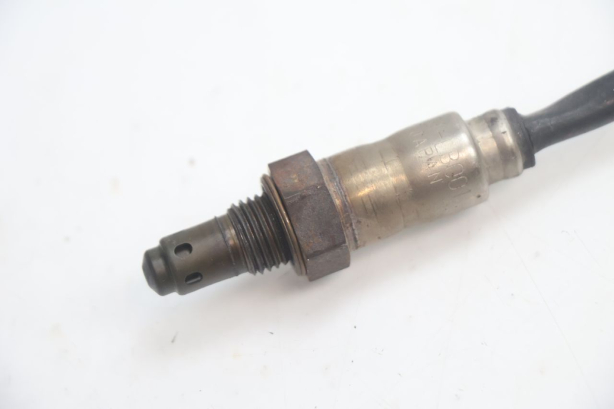 photo de SONDA LAMBDA PIAGGIO MP3 HPE 530 (2022 - 2026) - Detalhe da peça