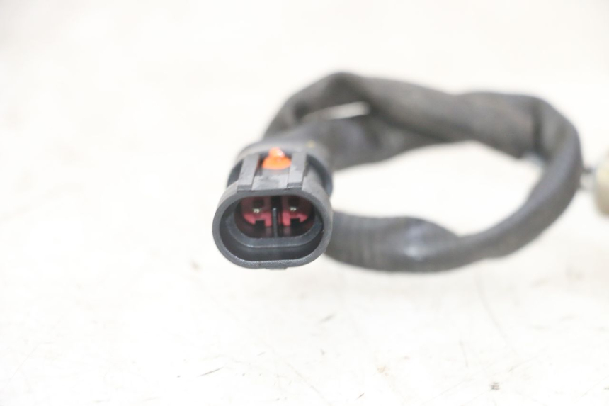 photo de SONDA LAMBDA PIAGGIO MP3 LT 300 (2010 - 2016) - Outro ângulo de visão