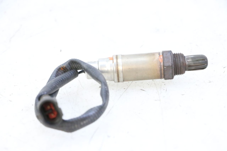 photo de SONDA LAMBDA PIAGGIO MP3 500 (2014 - 2017) - Outro ângulo de visão