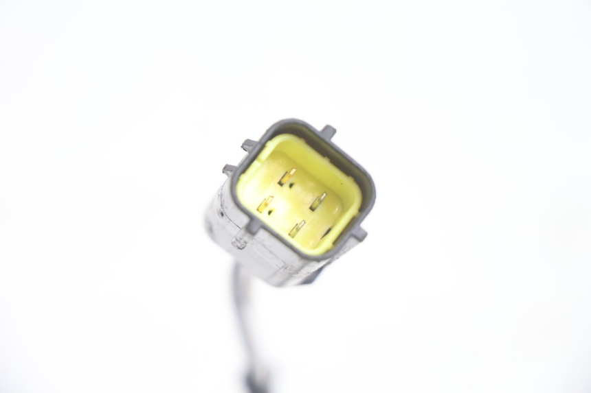 photo de SONDA LAMBDA PEUGEOT SATELIS 125 (2006 - 2009) - Outro ângulo de visão