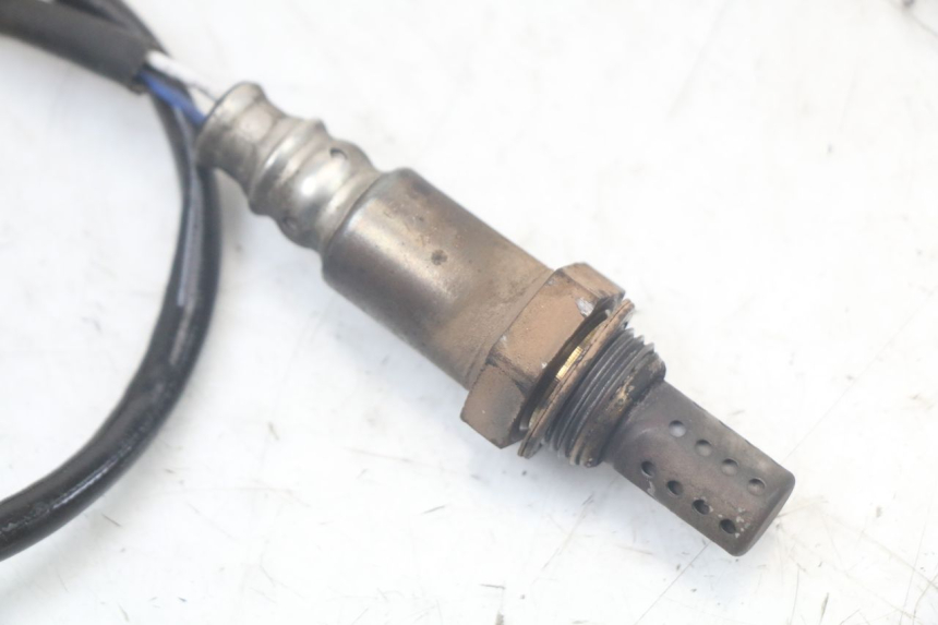 photo de SONDA LAMBDA YAMAHA TDM ABS 900 (2002 - 2014) - Zoom do estado de desgaste