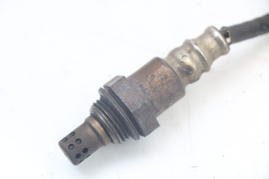 photo de SONDA LAMBDA YAMAHA XMAX X-MAX 125 (2006 - 2009) - Zoom do estado de desgaste
