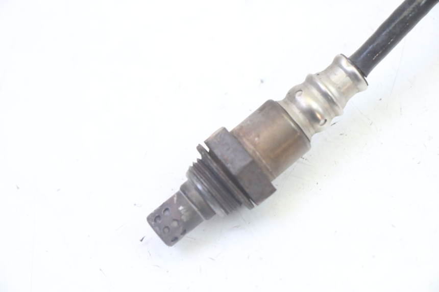 photo de SONDA LAMBDA YAMAHA X-MAX XMAX 125 (2010 - 2013) - Zoom do estado de desgaste