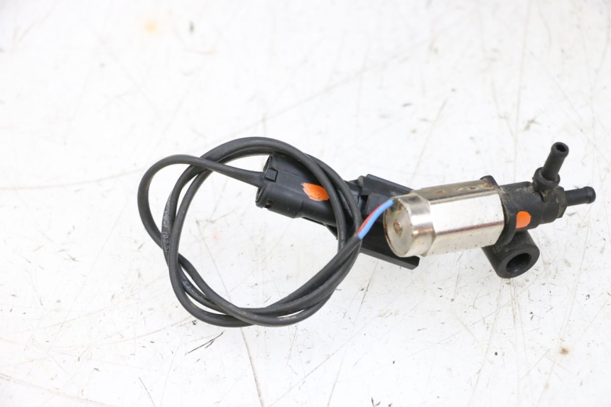 photo de SONDA DE PRESSÃO DE AR KYMCO AGILITY 4T 50 (2018 - 2022) - Outro ângulo de visão