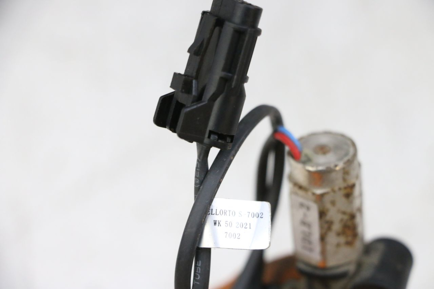 photo de SONDA DE PRESSÃO DE AR KYMCO AGILITY 4T 50 (2018 - 2022) - Outro ângulo de visão