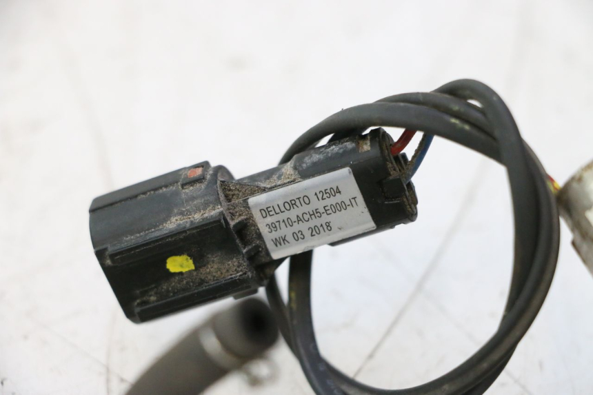 photo de SONDA DE PRESSÃO DE AR KYMCO AGILITY 4T 50 (2018 - 2022) - Zoom do estado de desgaste