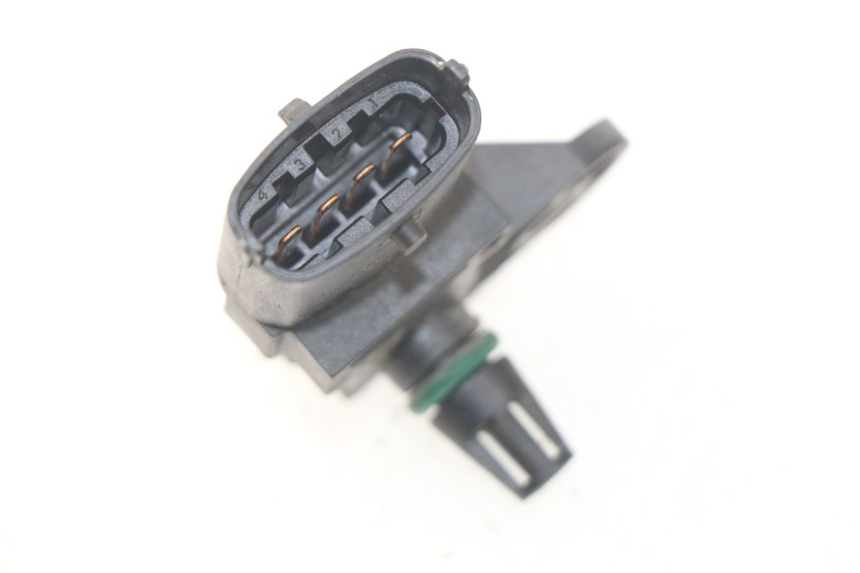 photo de SONDA DE PRESSÃO DE AR MV AGUSTA BRUTALE R WALLY 910 (2008 - 2008) - Zoom do estado de desgaste