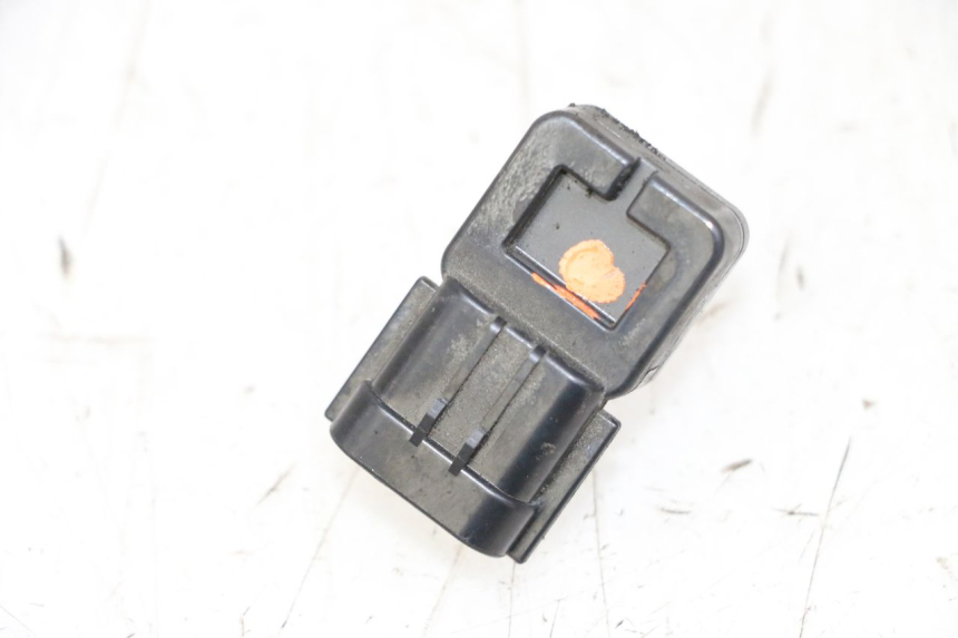 photo de SONDA DE PRESSÃO DE AR SUZUKI BURGMAN 125 (2007 - 2014) - Vista principal