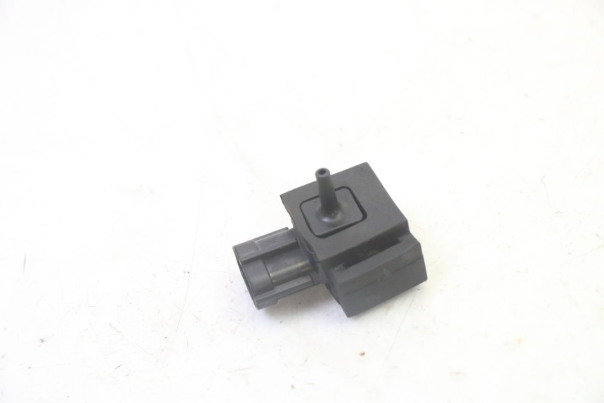 photo de SONDA DE PRESSÃO DE AR SUZUKI BURGMAN 125 (2007 - 2014) - Vista principal
