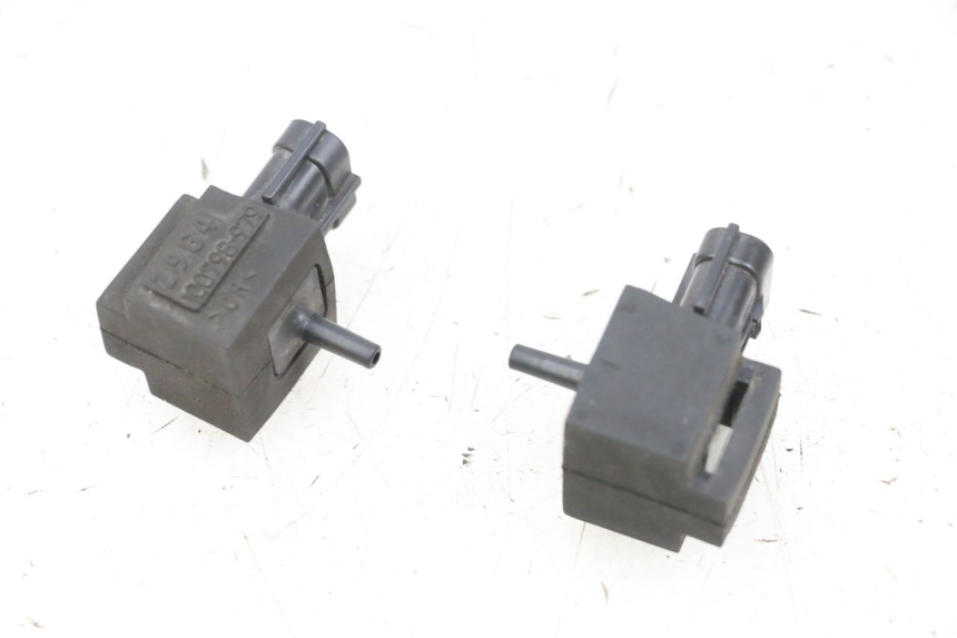 photo de SONDA DE PRESSÃO DE AR SUZUKI BURGMAN 650 (2013 - 2020) - Zoom do estado de desgaste