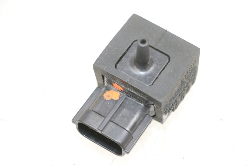 photo de SONDA DE PRESSÃO DE AR SUZUKI BURGMAN 650 (2013 - 2020) - Outro ângulo de visão