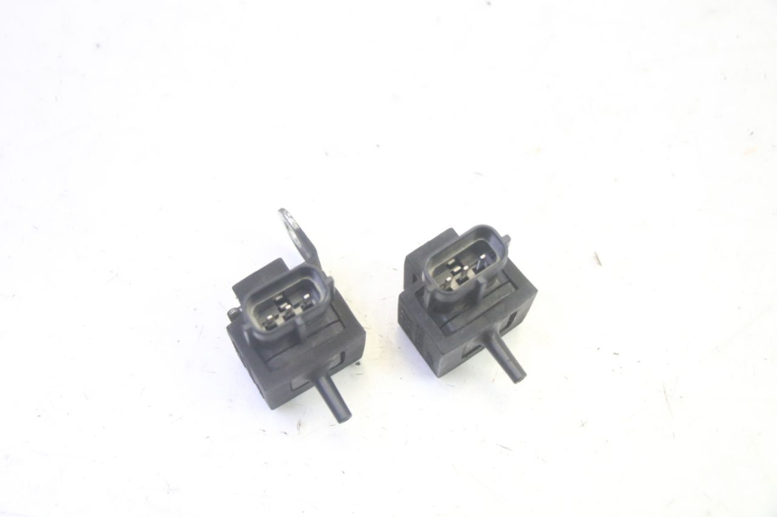 photo de SONDA DE PRESSÃO DE AR SUZUKI BURGMAN EXECUTIVE ABS 650 (2006 - 2012) - Outro ângulo de visão