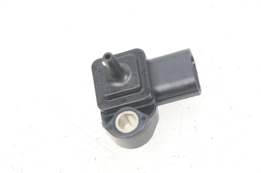 photo de SONDA DE PRESSÃO DE AR HONDA CBRF CBR-F PC41 600 (2011 - 2013) - Detalhe da peça