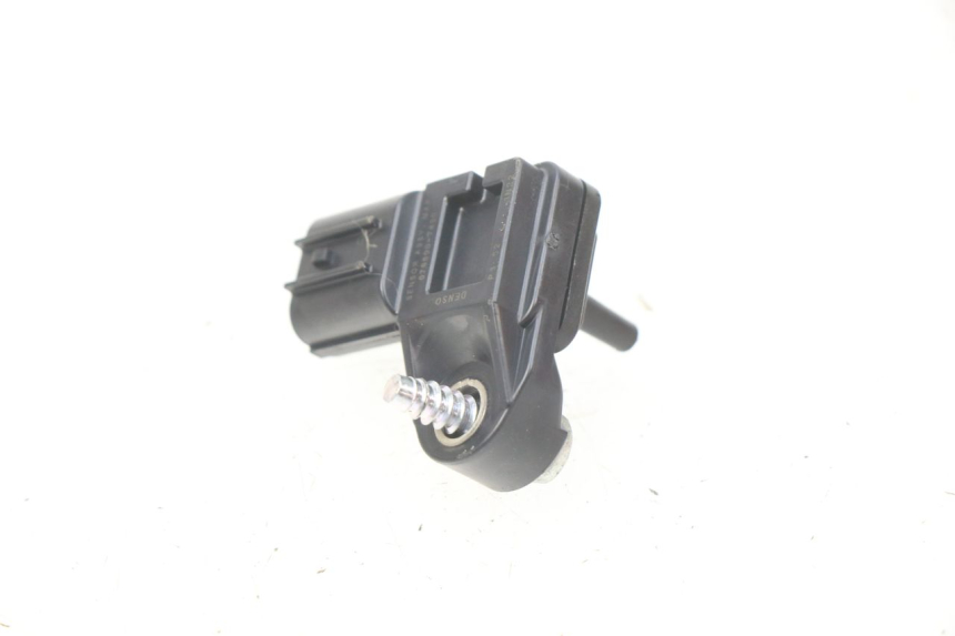 photo de SONDA DE PRESSÃO DE AR HONDA CBRF CBR-F PC41 600 (2011 - 2013) - Outro ângulo de visão