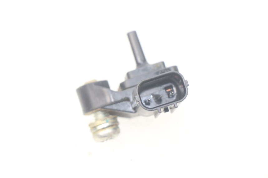 photo de SONDA DE PRESSÃO DE AR HONDA CRF 250 (2013 - 2016) - Detalhe da peça