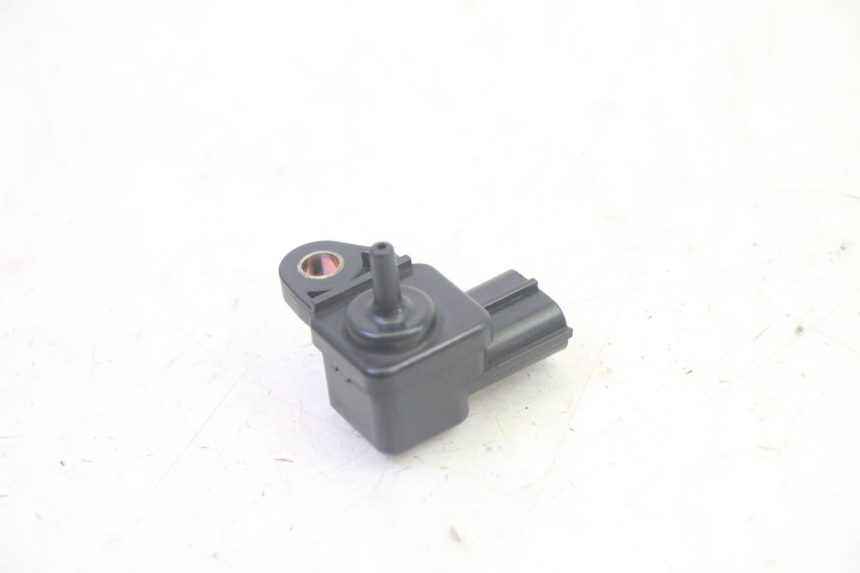 photo de SONDA DE PRESSÃO DE AR SUZUKI DL V STROM 1000 (2002 - 2007) - Detalhe da peça